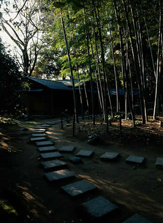 月見台のある豪農の館