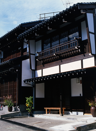 風の盆が似合う町再生